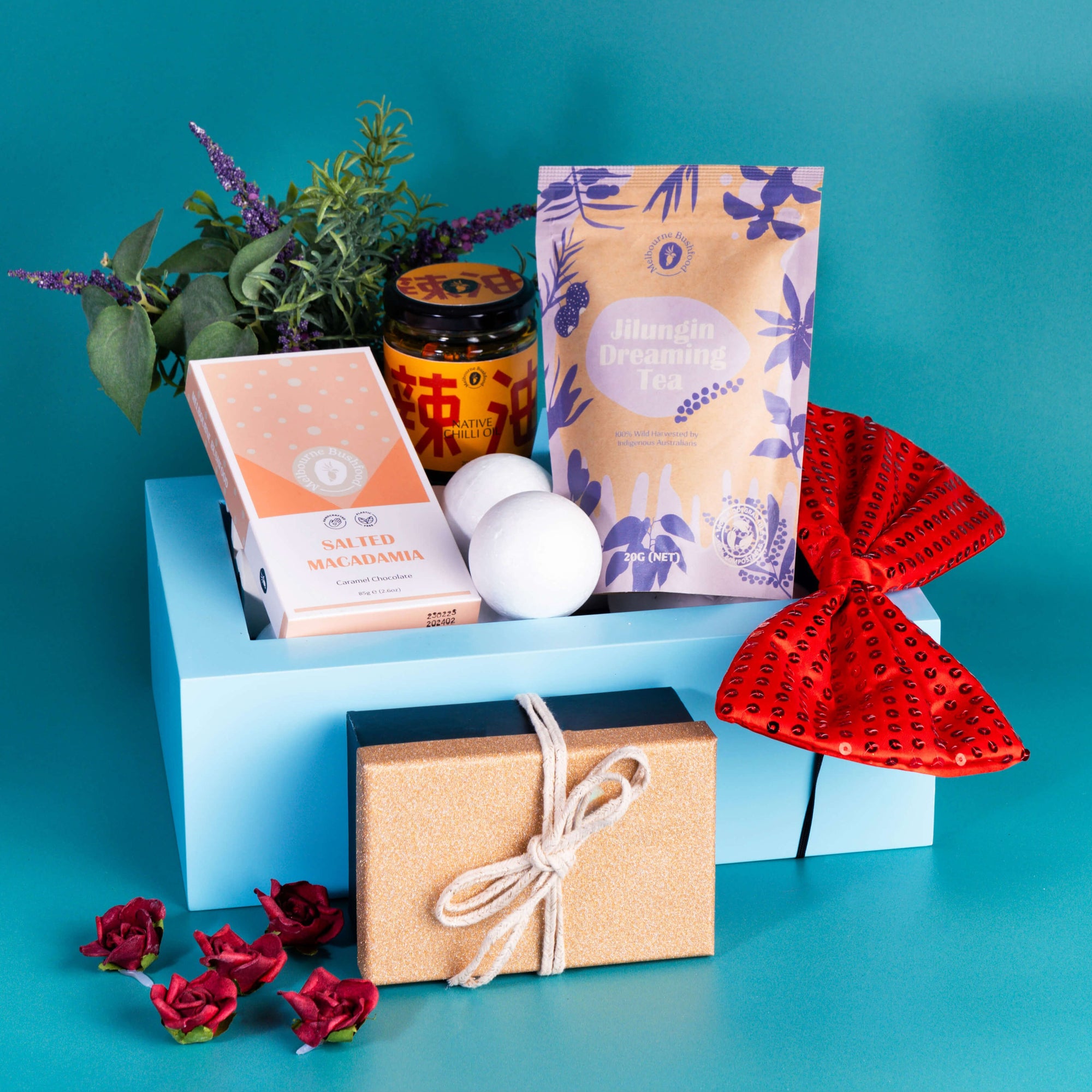 Favs Gift Box